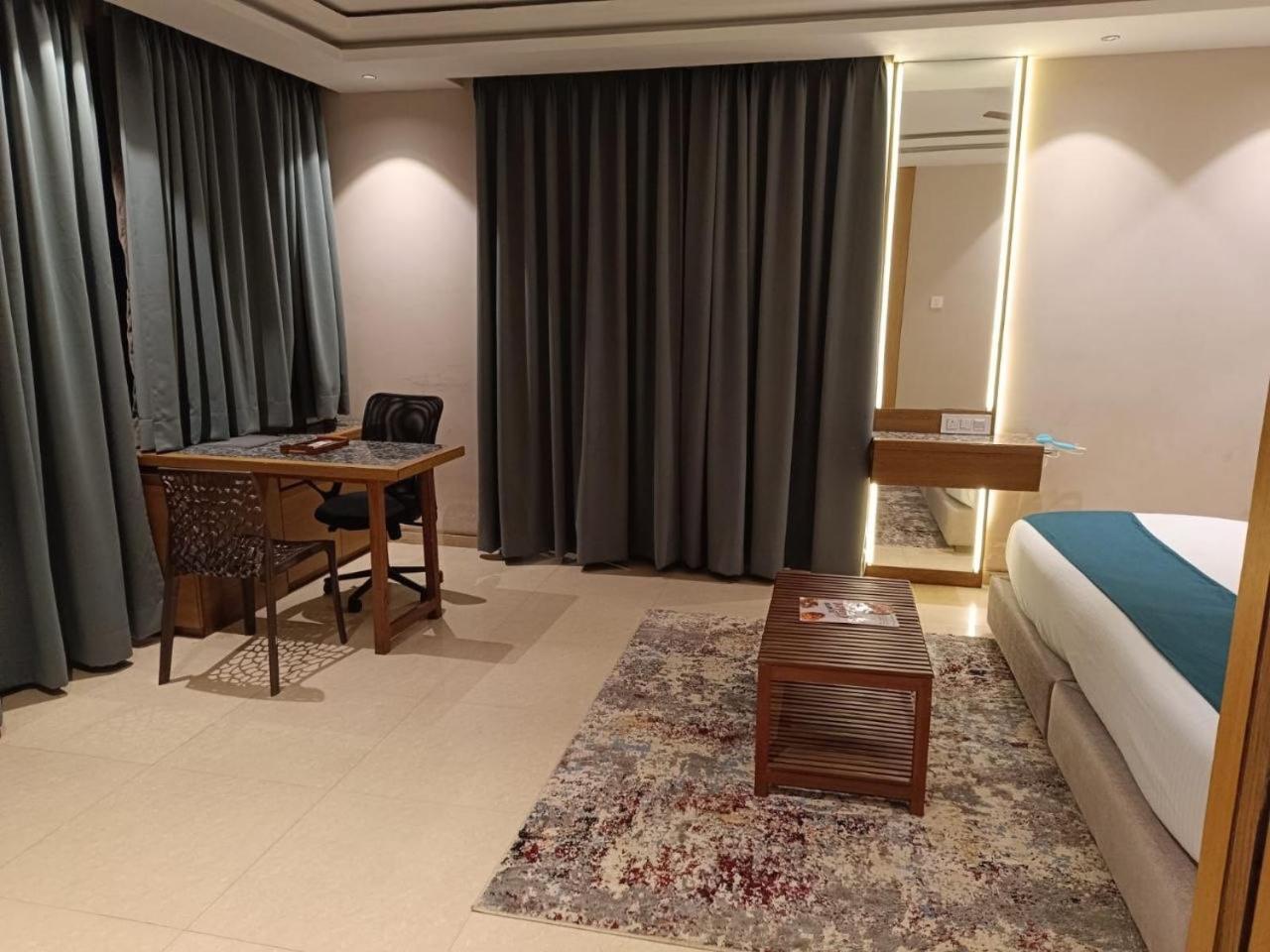 Hotel Mayfair Tower Calcutta Extérieur photo